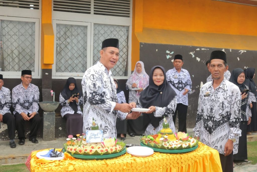 Hari Guru Nasional (HGN) 25 November 2023